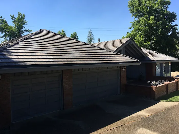 Bardo Ramirez Roofing Inc Picture 10