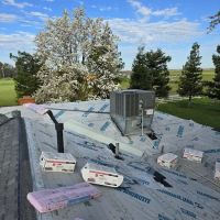 Two Rivers Roofing ico