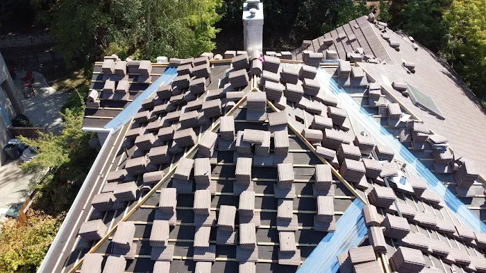 Two Rivers Roofing Picture 8