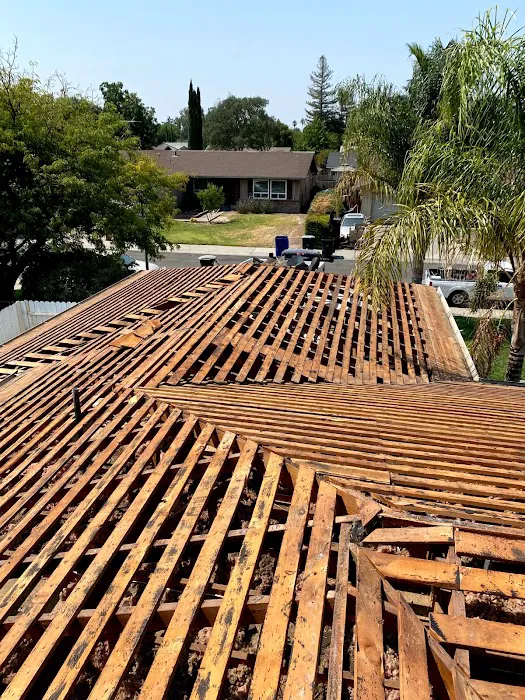 Los Reyes Roofing Inc Picture 5