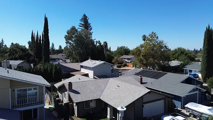 Los Reyes Roofing Inc Picture 10