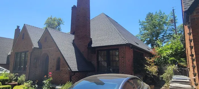 Cisco's Roofing Picture 3