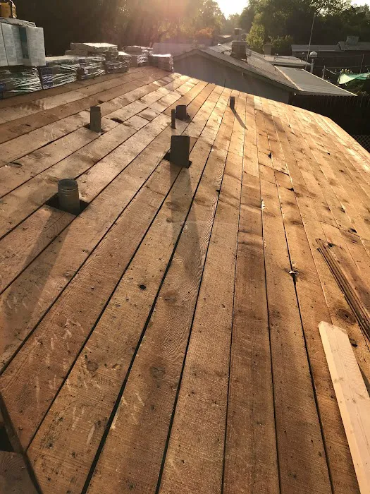 A + Superior Roofing LLC Picture 5