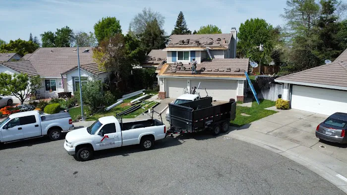 VIK Quality Roofing Inc. Picture 6