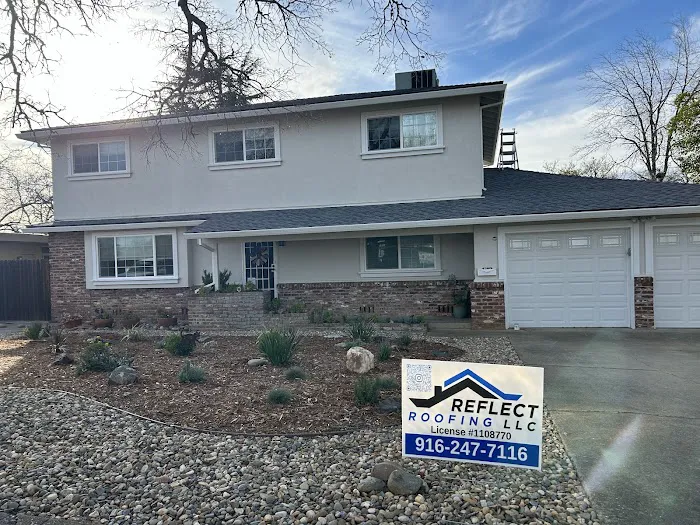Reflect Roofing LLC Picture 1