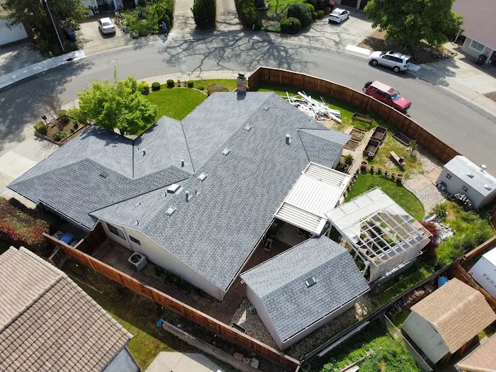 Reflect Roofing LLC Picture 2