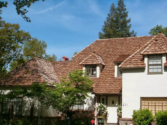 Cisco's Roofing Picture 3