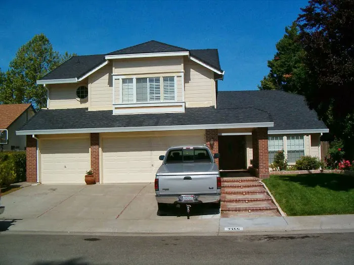 Cisco's Roofing Picture 4