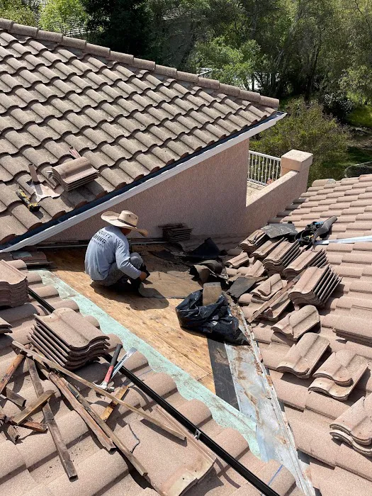 Pasquett Roofing Inc. Picture 7