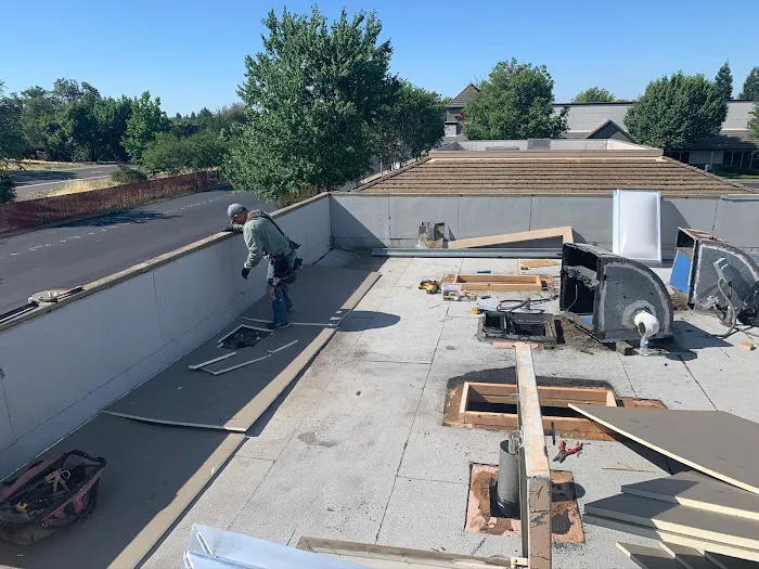 Pasquett Roofing Inc. Picture 10