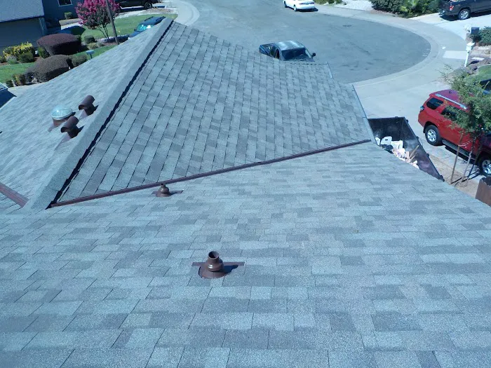 Bob Jahn's Roofing Picture 10