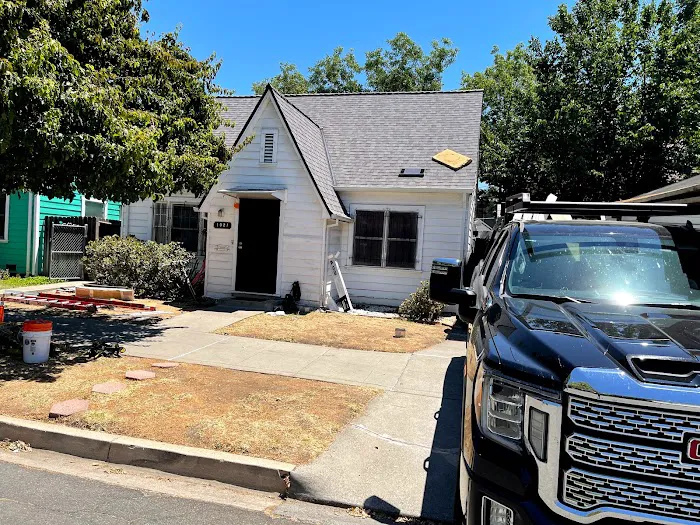 Alex Perez Roofing Picture 3