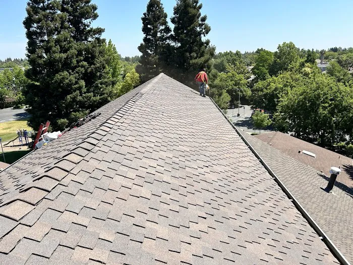 Ramirez Roofing Picture 2