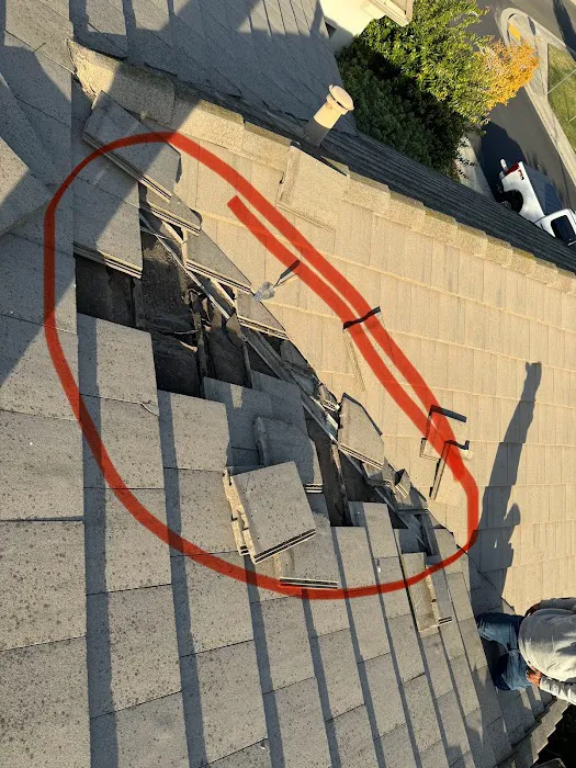 Premier Roofing Inc. Picture 1