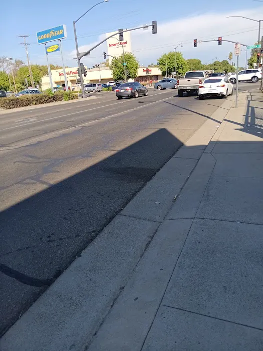 ALS Roofing & Construction Picture 4