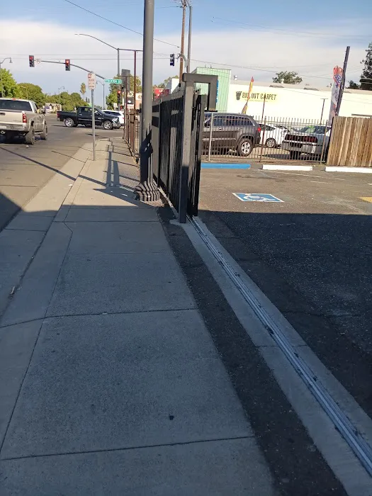 ALS Roofing & Construction Picture 1