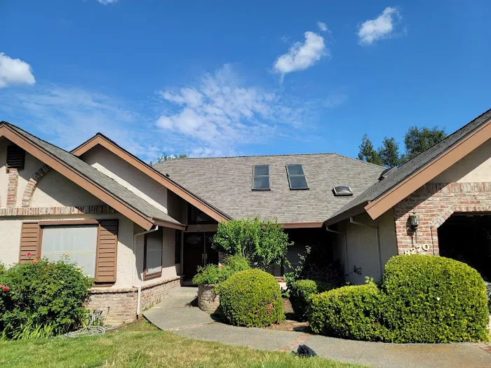 Valley Roofing Picture 4