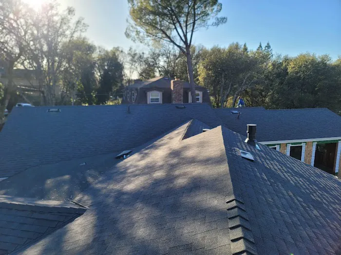 Valley Roofing Picture 8