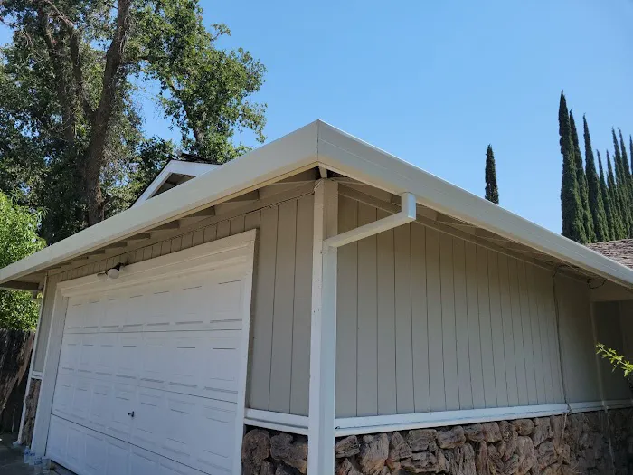 Straight Line Roofing & Construction Picture 7