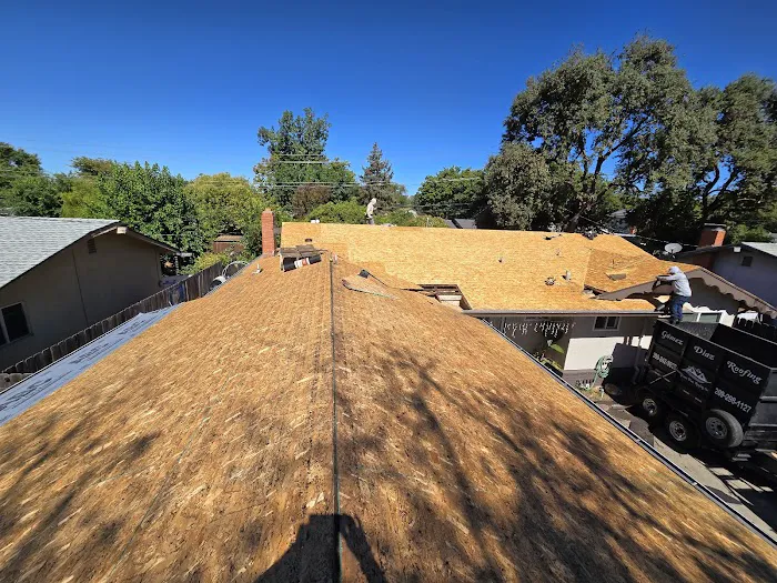 Gomez Diaz Roofing Inc Picture 4