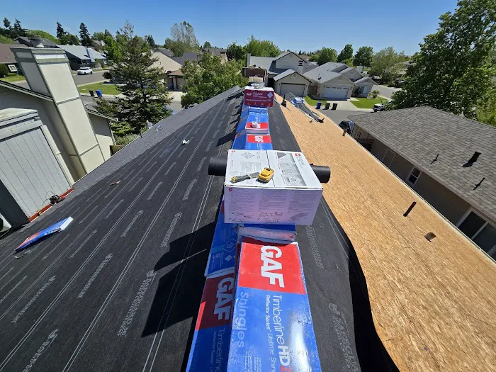 Gomez Diaz Roofing Inc Picture 3