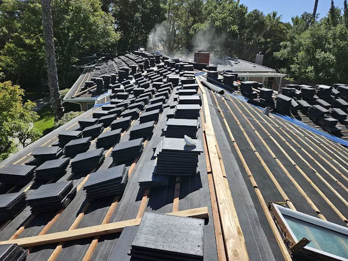 Gomez Diaz Roofing Inc Picture 7