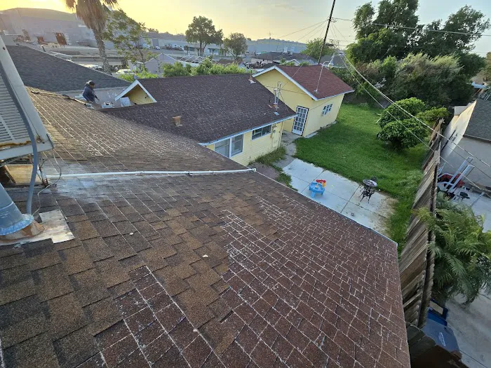 Gomez Diaz Roofing Inc Picture 9