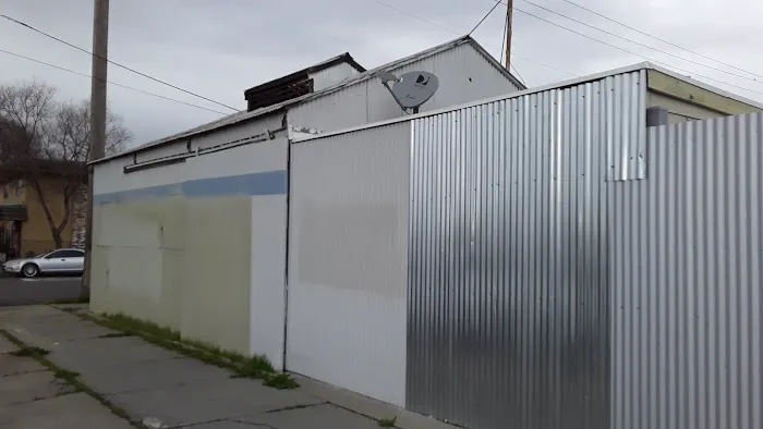 Noble H Brown Roofing Co Picture 3