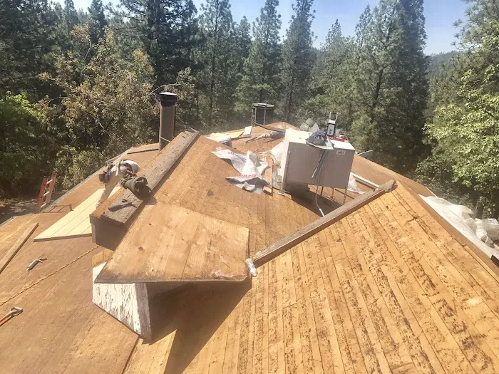 Lopez Roofing Company Picture 4