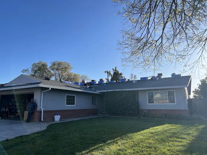 Avila Roofing Picture 1