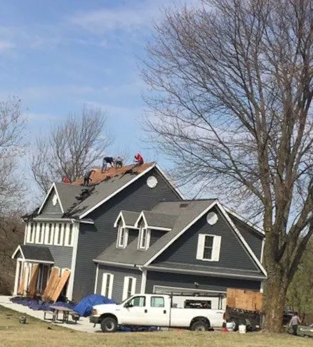 Rose Roofing & Tree Service Picture 3