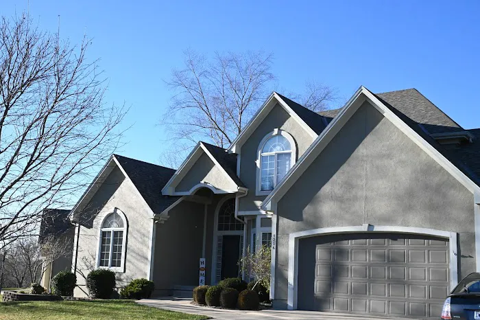 Royal Roofing & Solar Picture 1