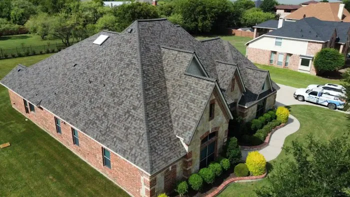 Priority Roofing Picture 3