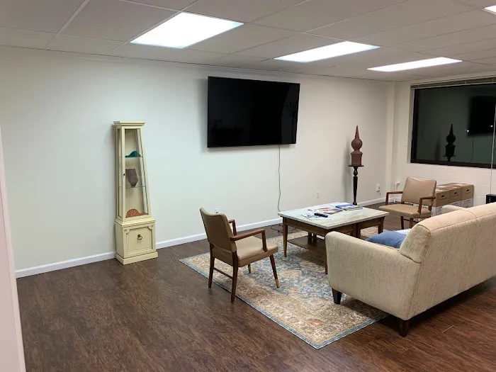 RoyCo Roofing Picture 1