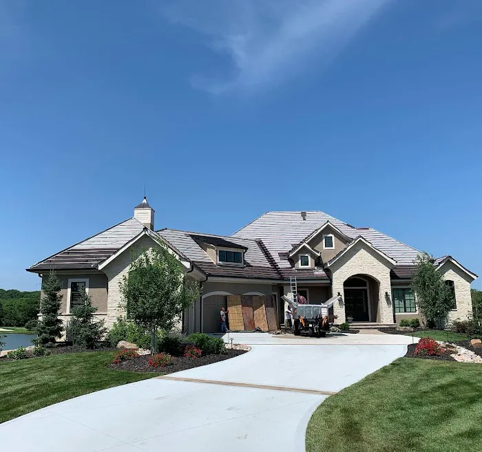 RoyCo Roofing Picture 7