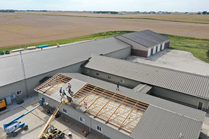 Everest Exteriors Picture 4