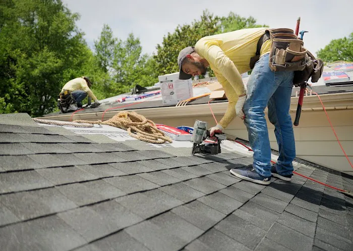 Bumble Roofing of Greater Kansas City Picture 1