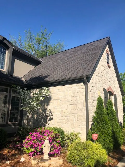 Buck Roofing & Construction LLC Picture 2