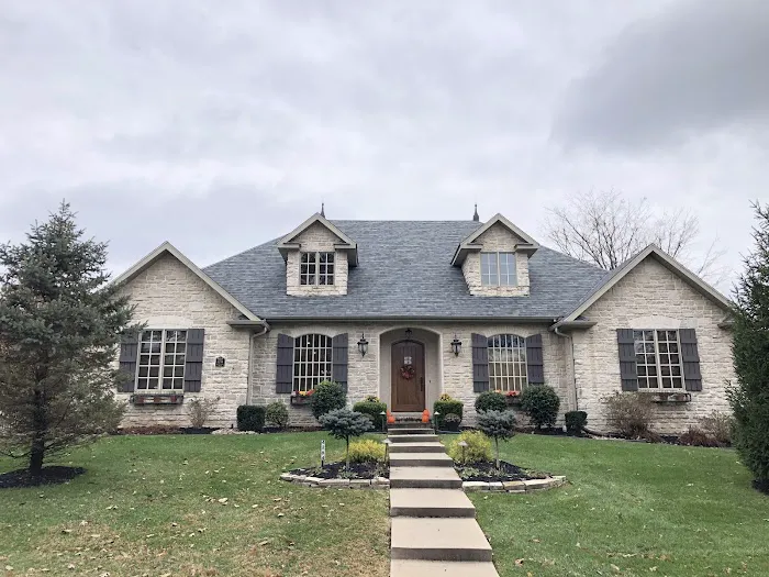 SRA Roofing & Gutters Picture 8