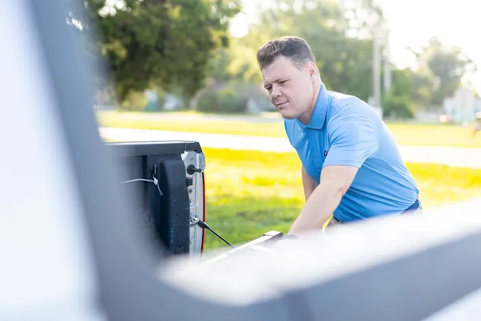 SRA Roofing & Gutters Picture 6