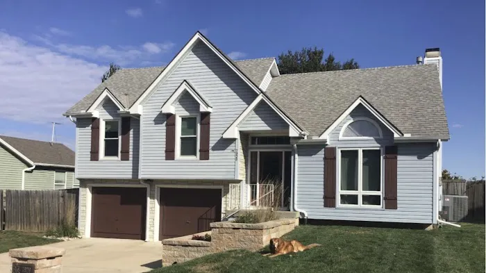 AAA Midwest Roofing Picture 2