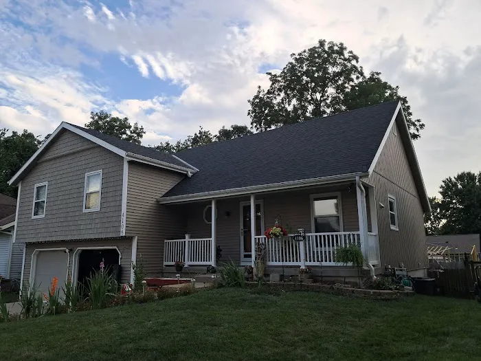 Manning Roofing, Siding, and Windows Picture 2