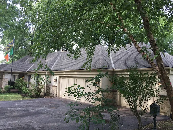 ACCENT ROOFING GROUP Picture 1