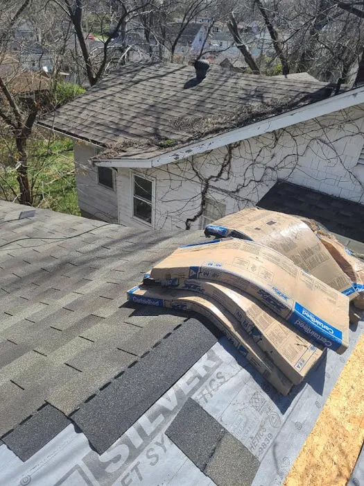 Kansas City Roofing Company Picture 1