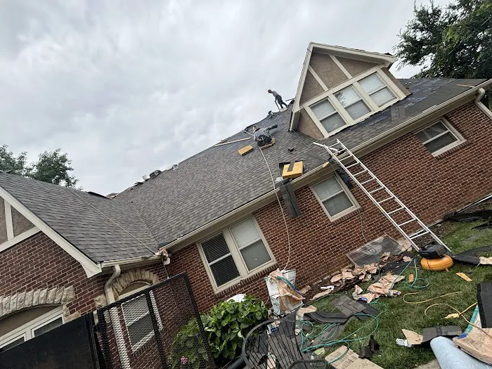 The Roof D LLC Picture 10