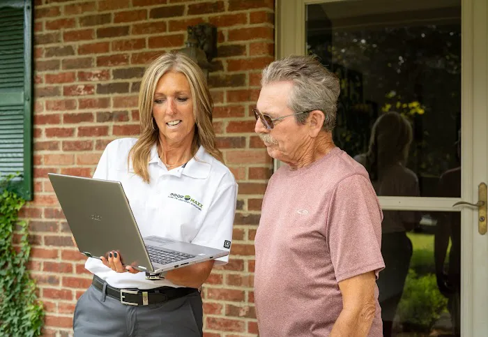 Roof Maxx of S. Kansas City, MO Picture 1