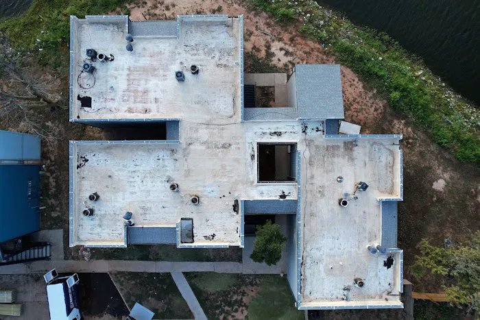 Rescom Roofing & Construction Picture 3