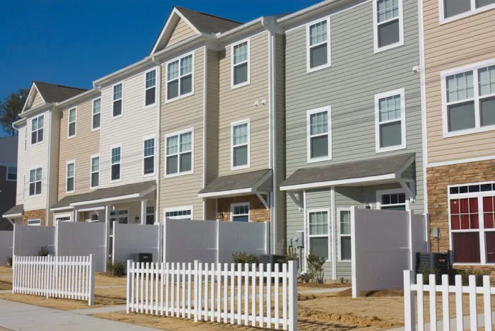 Gorilla Exteriors Contracting, LLC Picture 4