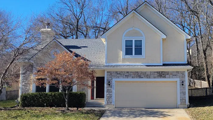 Firehouse Roofing KC Picture 2