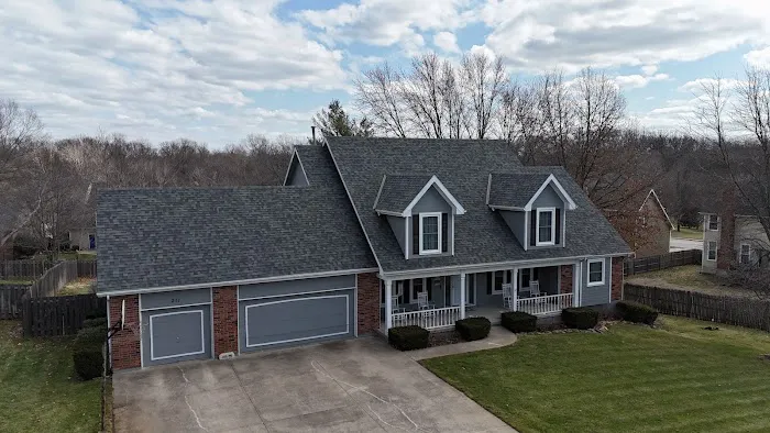 Happy Dad Roofing Picture 2